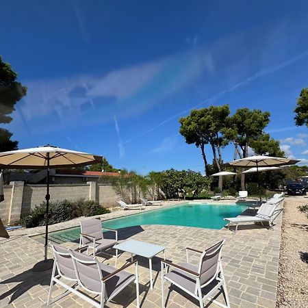 Antico Casale Il Sambuco Bed & Breakfast Manduria Exterior foto
