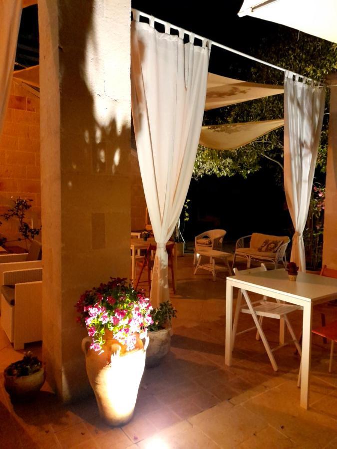 Antico Casale Il Sambuco Bed & Breakfast Manduria Exterior foto