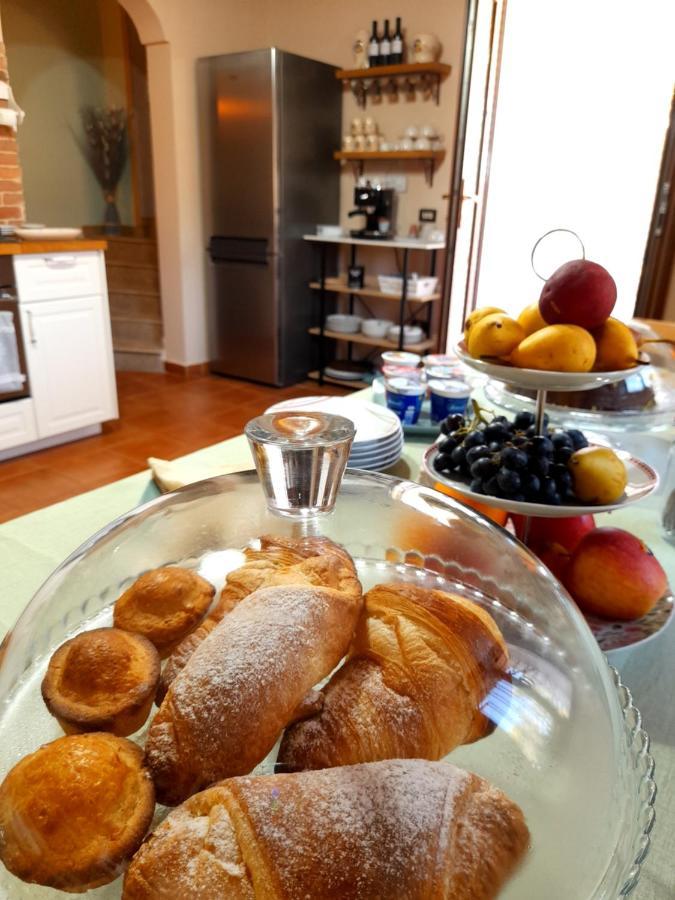 Antico Casale Il Sambuco Bed & Breakfast Manduria Exterior foto