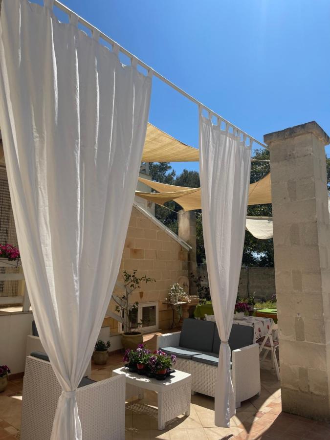 Antico Casale Il Sambuco Bed & Breakfast Manduria Exterior foto