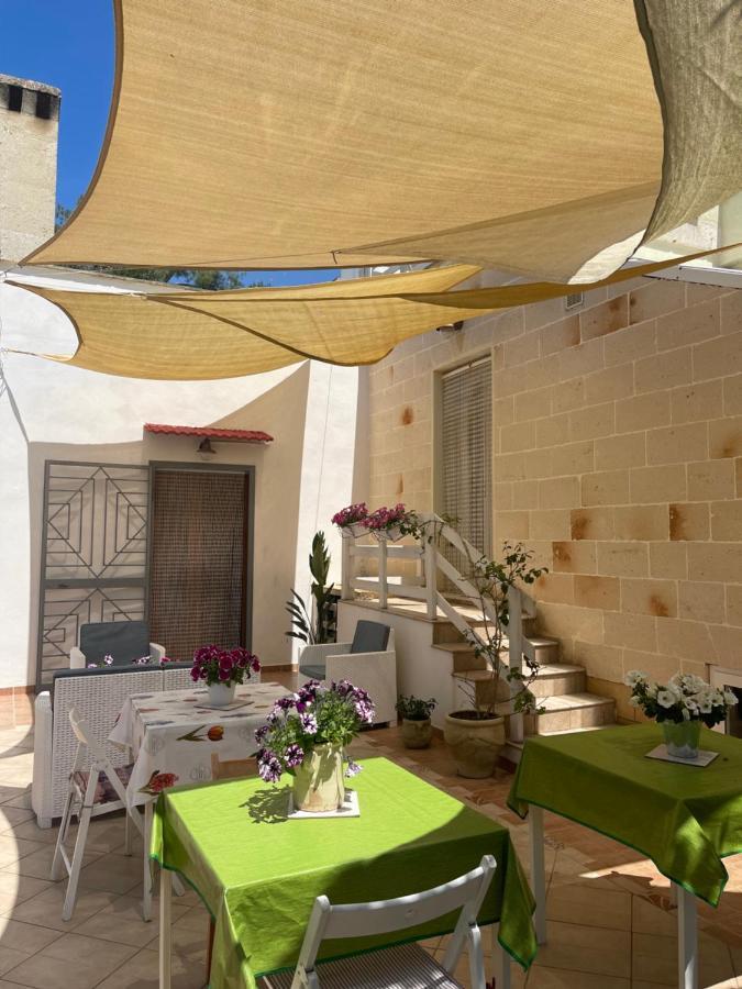 Antico Casale Il Sambuco Bed & Breakfast Manduria Exterior foto